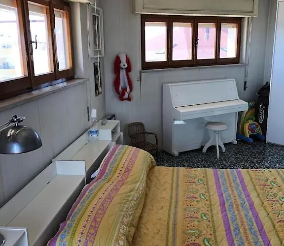 Attico Anna * オルトーナ